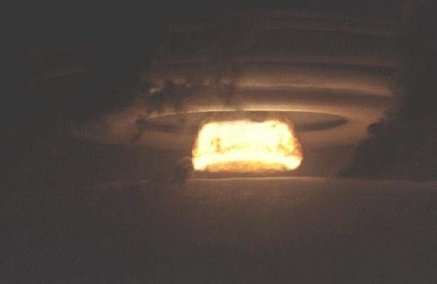 Ядерные грибки (15 Фото)