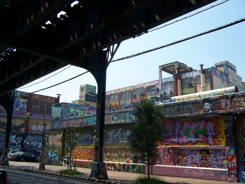 Граффити в Нью Йорке (13 Фото)