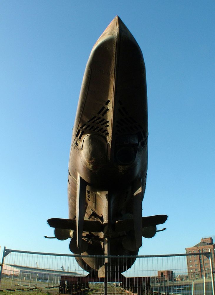 Немецкая подводная лодка (7 Фото)