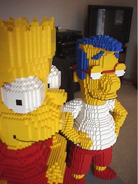 Симпсоны из Лего (4 Фото)
