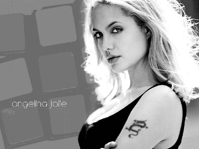 Angelina Jolie (38 Фото)