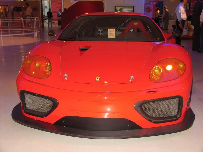 Музей Ferrari (19 Фото)