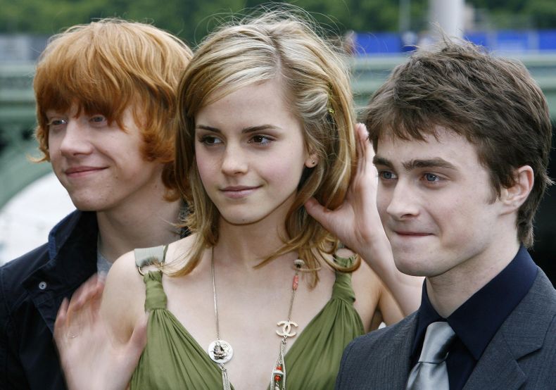 Эмма Уотсон (Emma Watson) и другие герои Гарри Поттера (10 Фото)