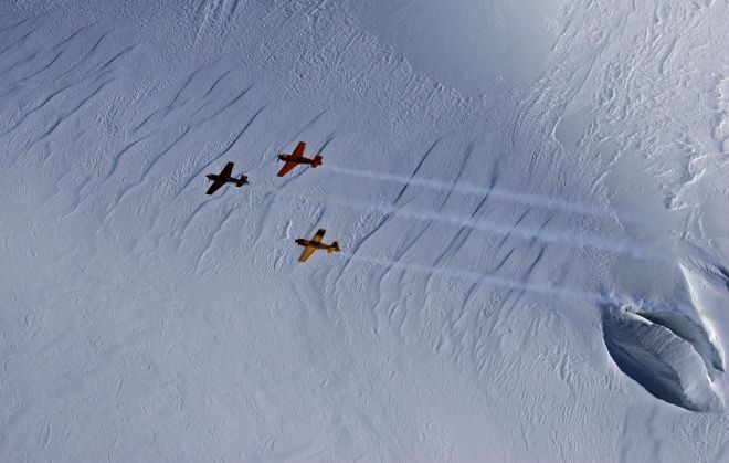 Red -Bull airshow  в Швейцарии (48 Фото)