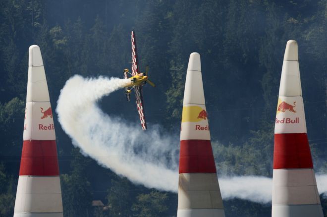 Red -Bull airshow  в Швейцарии (48 Фото)
