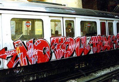 Граффити на вагонах лондонского метро (23 Фото)