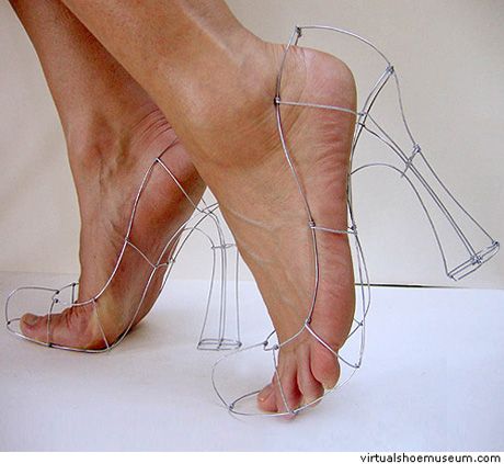 Самая необычная обувь в мире (28 Фото)