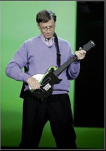Билл Гейтс на большой сцене (5 Фото)