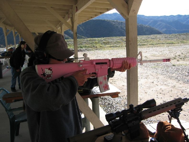 Гламрная пушка для девушек (4 Фото)