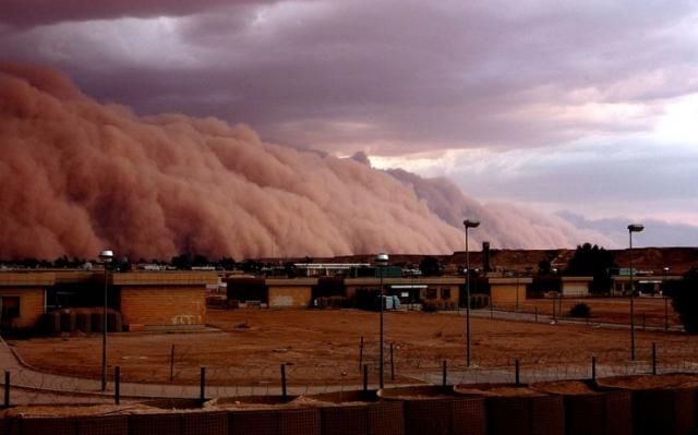 Песчаная буря (10 Фото)