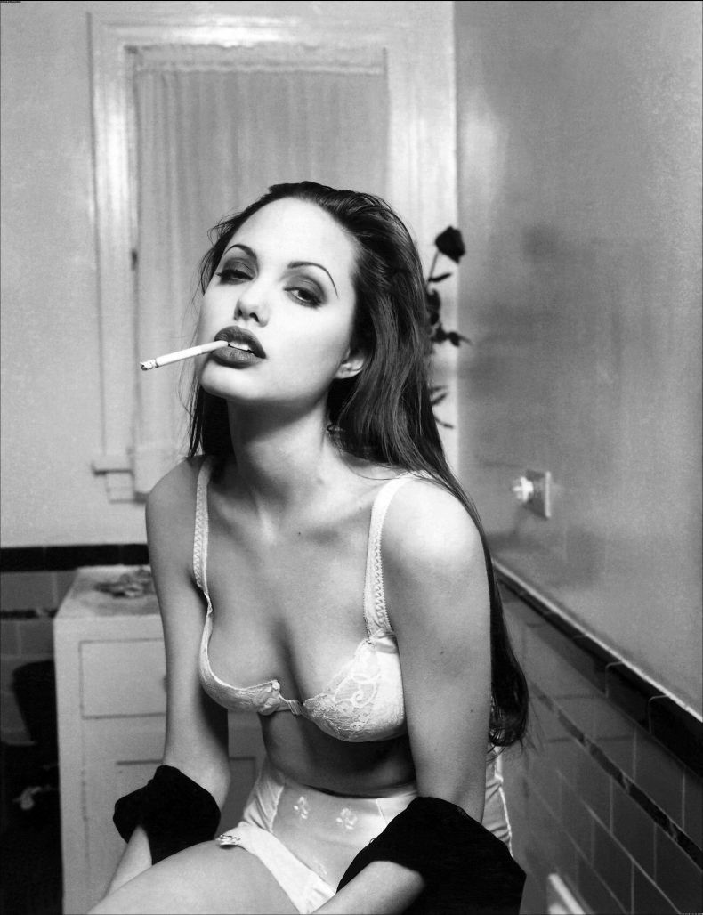 Все про Анджелину Джоли (59 Фото)