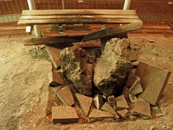 Метеорит в Дюссельдорфе (9 Фото)