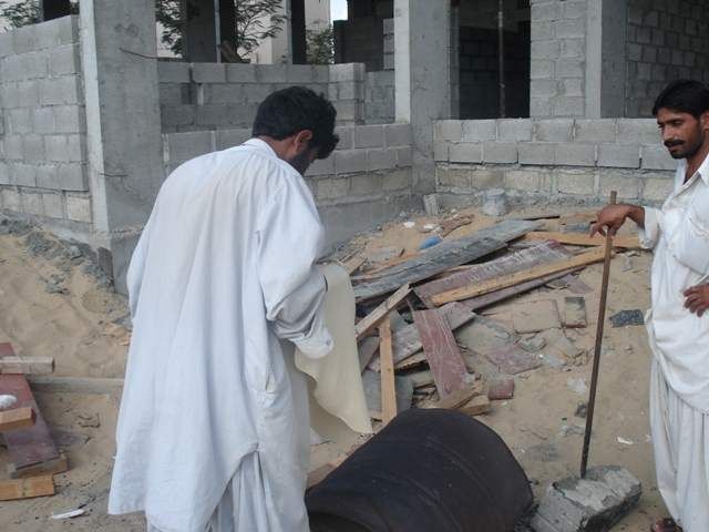 Как в Пакистане лаваш готовят (14 Фото)