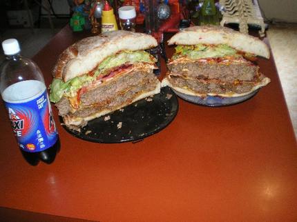 Огромный гамбургер (20 Фото)