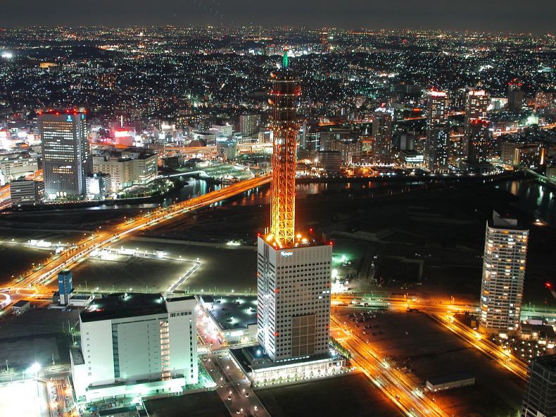 Ночной Токио (8 Фото)