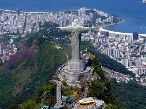 Статуя Иисуса в Рио (12 Фото)