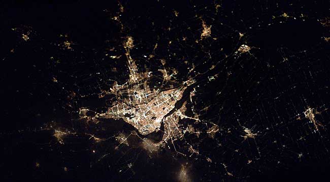 города ночью (9 Фото)