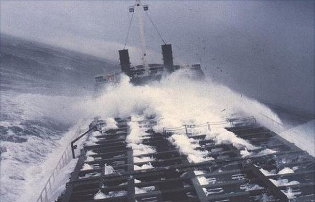 Корабли и шторм (61 Фото)
