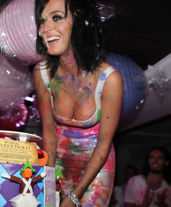 Кэти Пери (Katy Perry) выглядит очень сексуально (9 Фото)