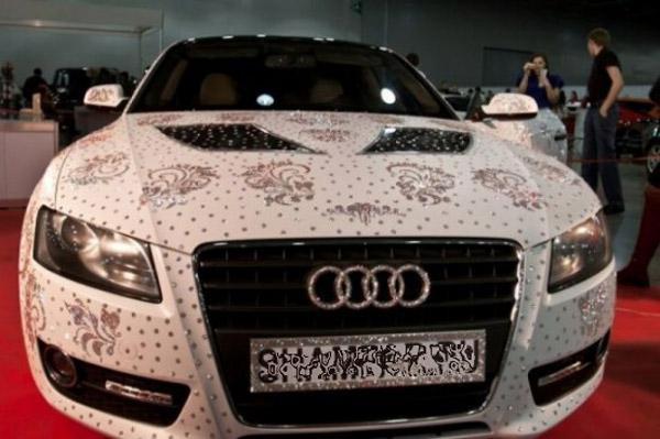 Audi A5, украшенная кристаллами Swarovski  (6 Фото)