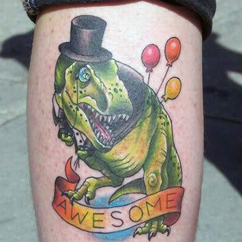 Забавные татуировки с динозаврами (9 Фото)