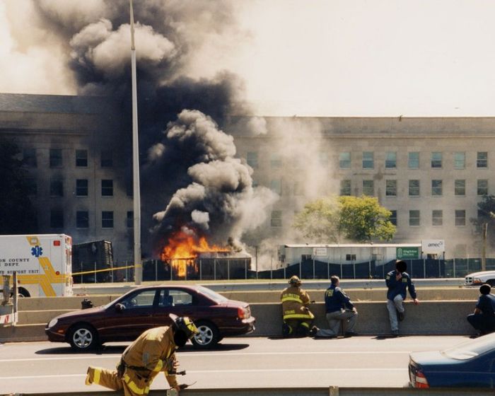 ФБР опубликовало фото, сделанные после атаки на Пентагон 11 сентября 2001  года (22 фото) » Триникси