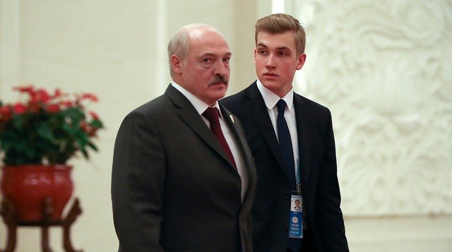 Президент Белоруссии рассказал о том, что  сын часто ставит ему в пример Владимира Путина